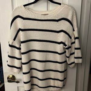 LOFT balloon sleeve sweater